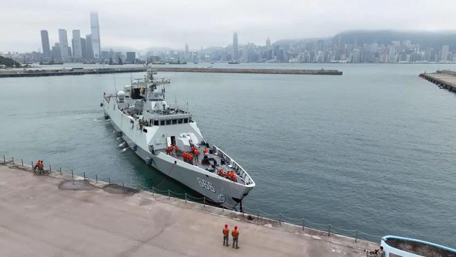 驻香港部队组织2023年度首次联合巡逻(图1)
