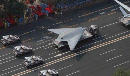 今年阅兵都有什么？我军空中梯队即将展示空天一体攻防体系(图2)