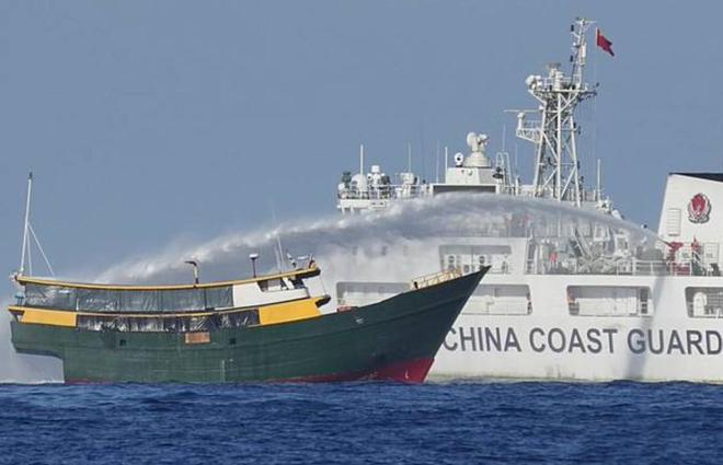 外交桌上被9国抛弃海面上开巨舰碰瓷？菲律宾这是图什么(图7)