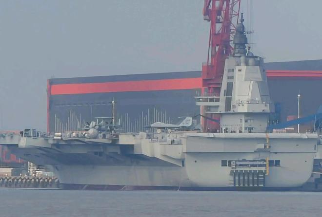钓鱼岛以北交手日本F15J紧急起飞逼近辽宁舰领教了歼15的厉害(图7)