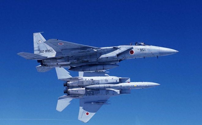 钓鱼岛以北交手日本F15J紧急起飞逼近辽宁舰领教了歼15的厉害(图4)