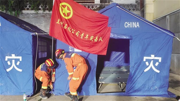 多方协力显担当 风雨同舟护家园(图3)