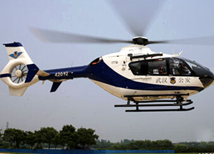 特朗普炫耀战果3天击沉42艘伊朗舰艇这个说法靠谱吗？(图1)