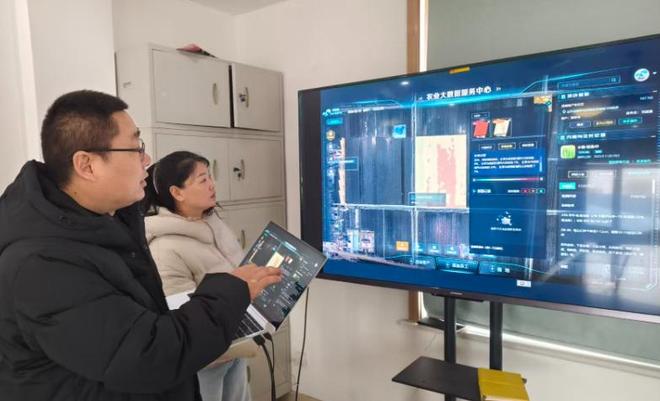 北斗+无人机“慧”眼识“春” 耕田有技(图2)